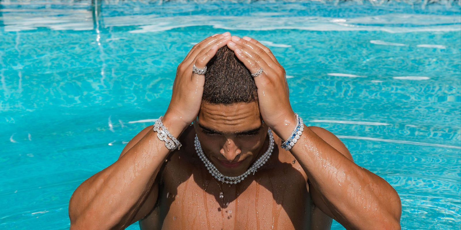 Can You Wear Gold In The Shower The Do's and Don'ts 6 ICE