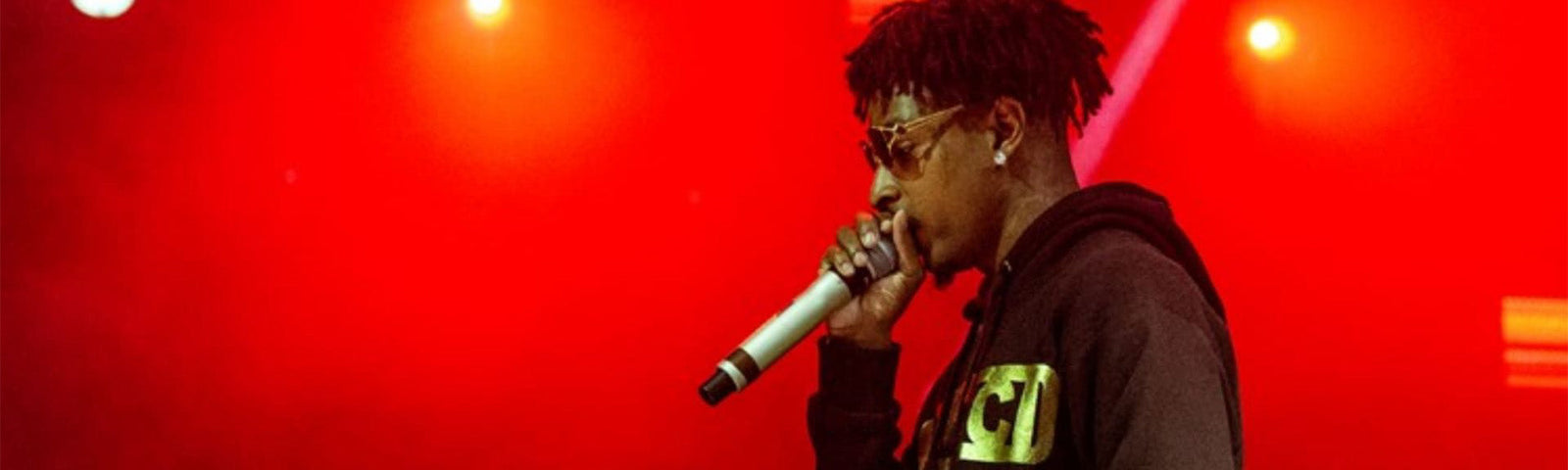 Watch 21 Savage's First Performance Since his Release From ICE - The Source