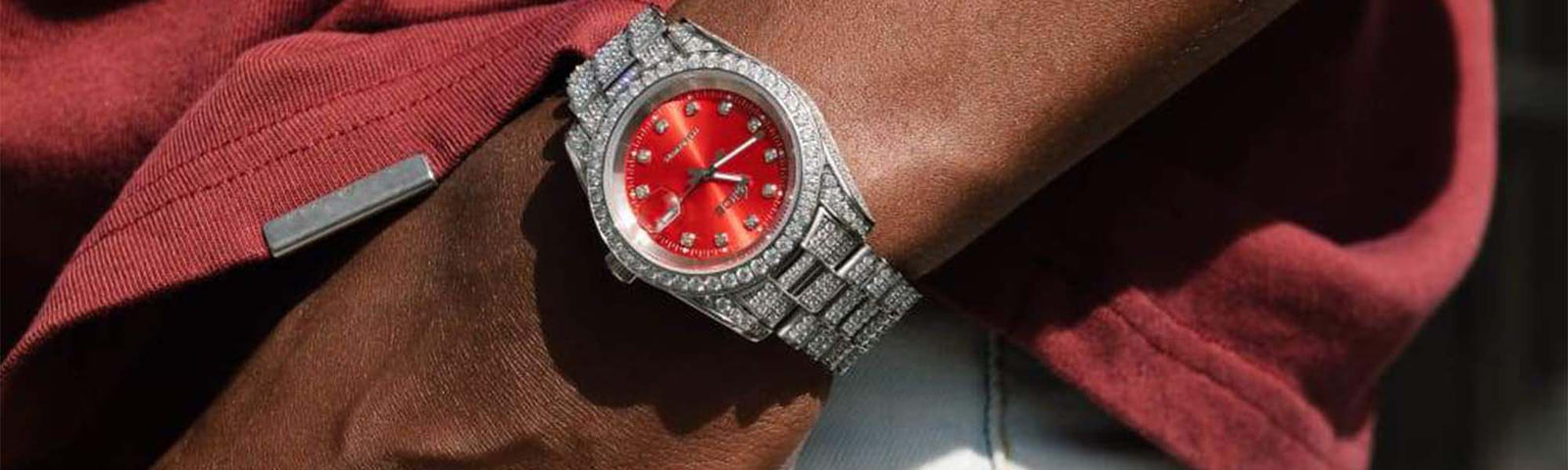 Bobby Shmurda Flexes His New Chain & Insane Jewelry