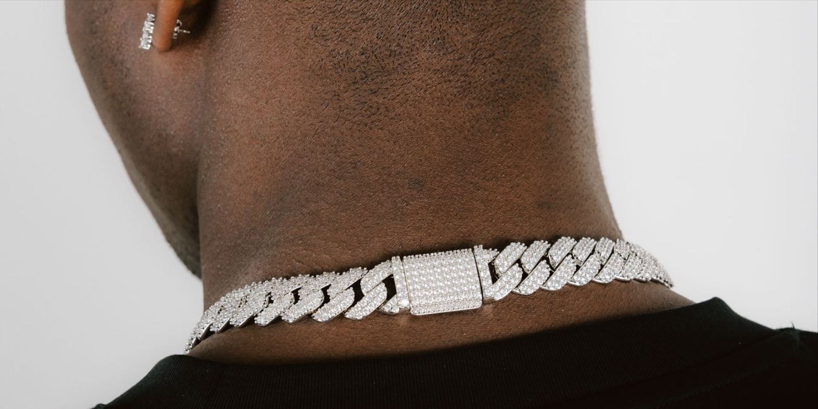 Does White Gold Tarnish: How To Prevent White Gold From Tarnishing