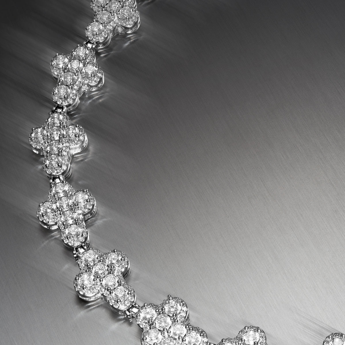 Diamond Cluster Cross Chain