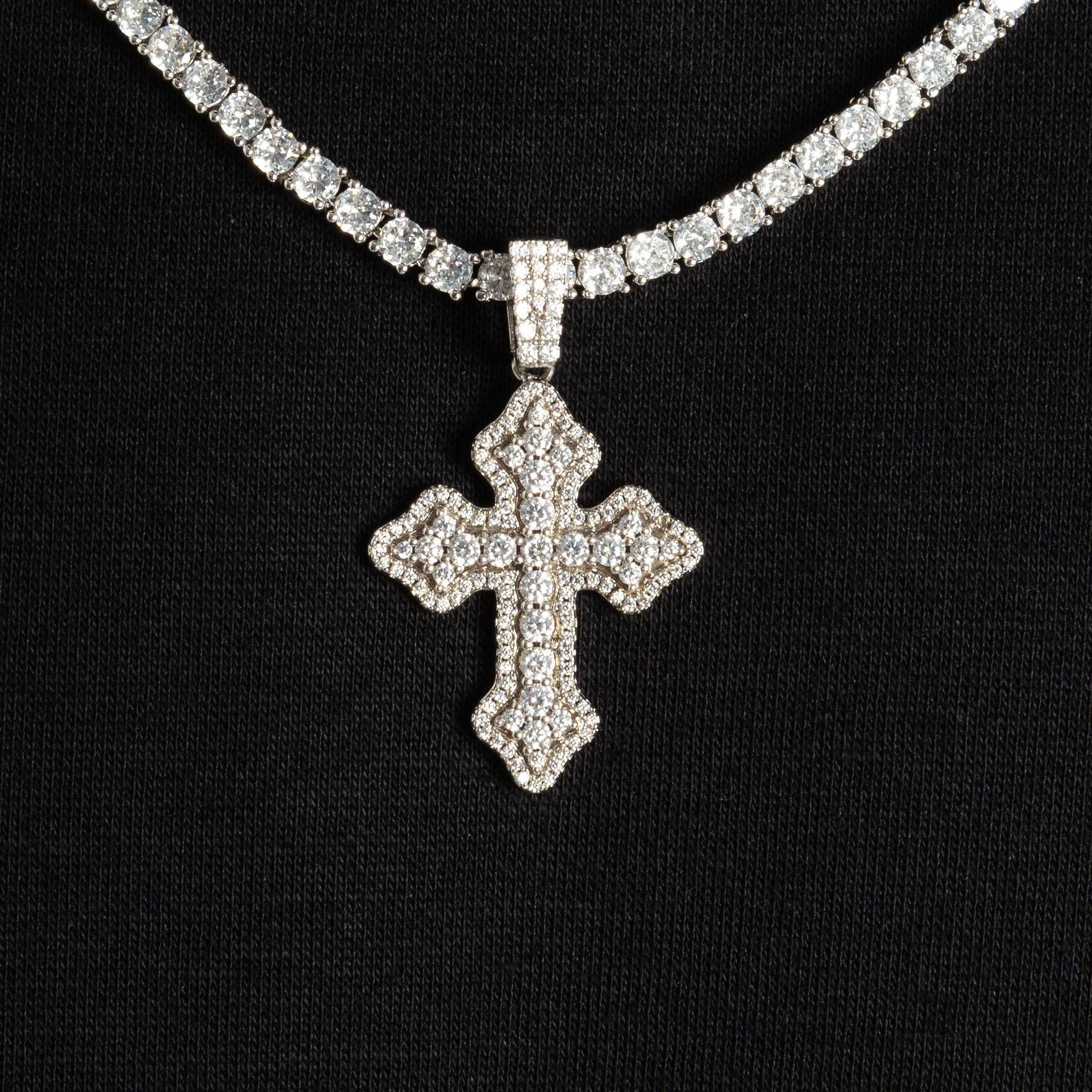 Cluster Micro Cross Pendant - 6 ICE