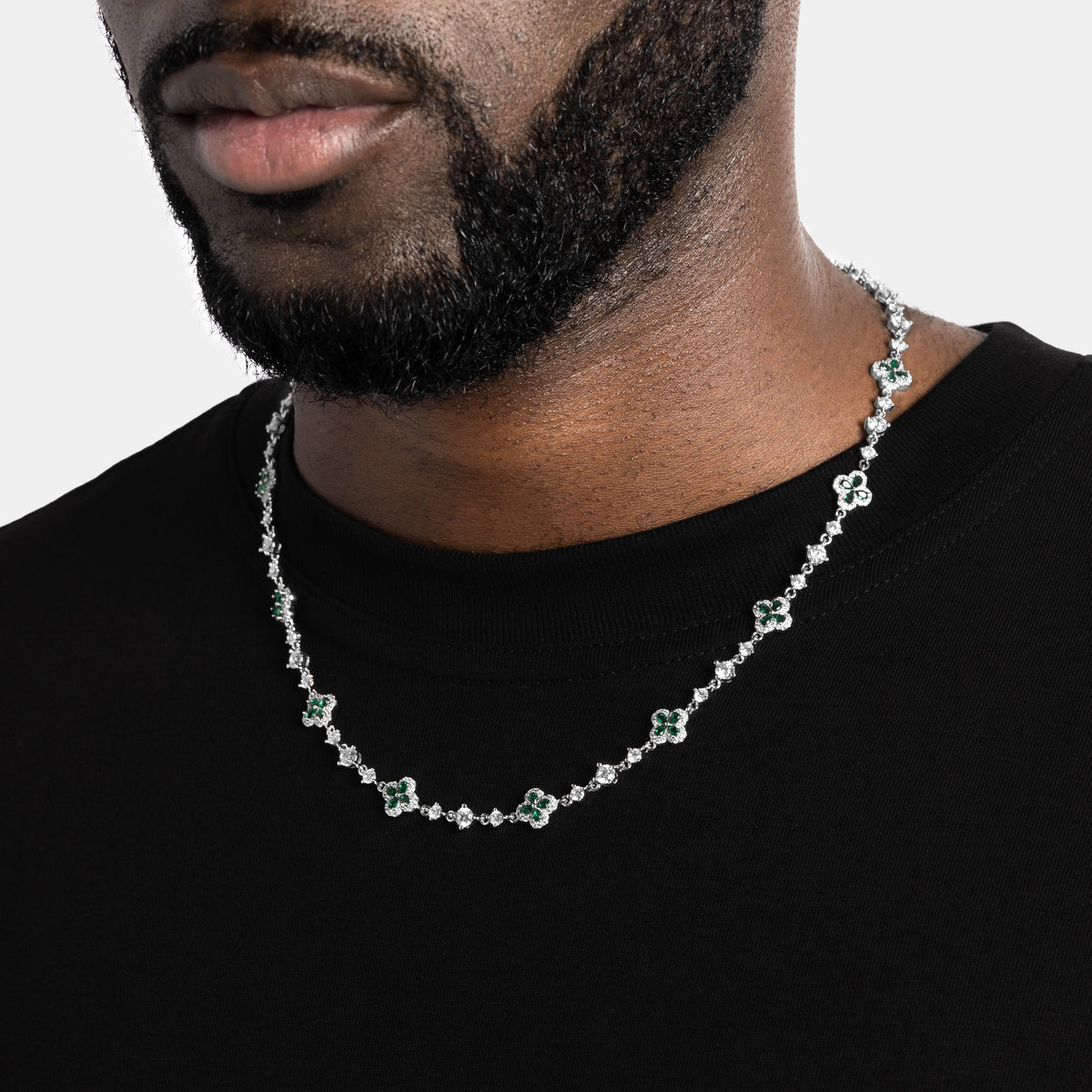 Green Clover Cluster Chain