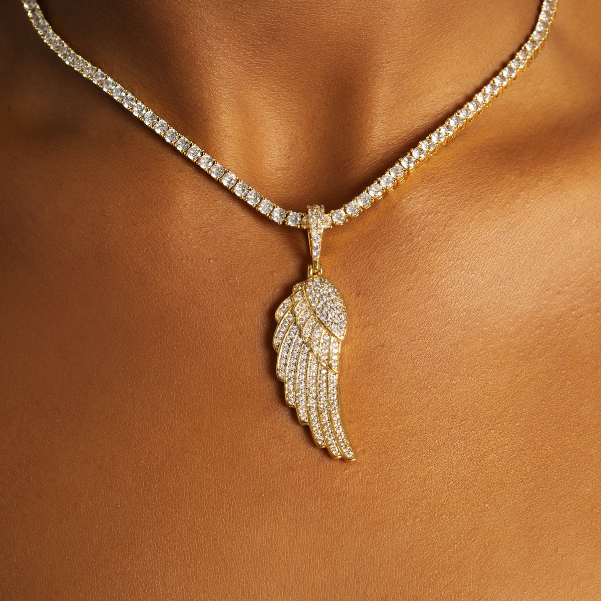 Iced Angel Wing Pendant 18k Gold