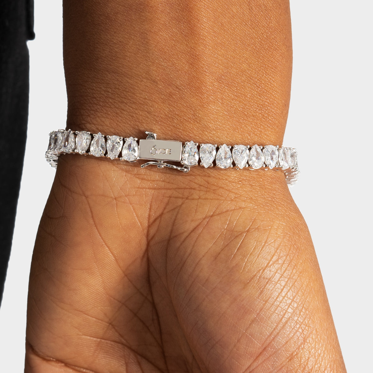 Pearcut Tennis Bracelet White Gold