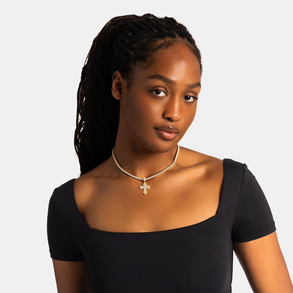 Cluster Micro Cross Pendant Gold