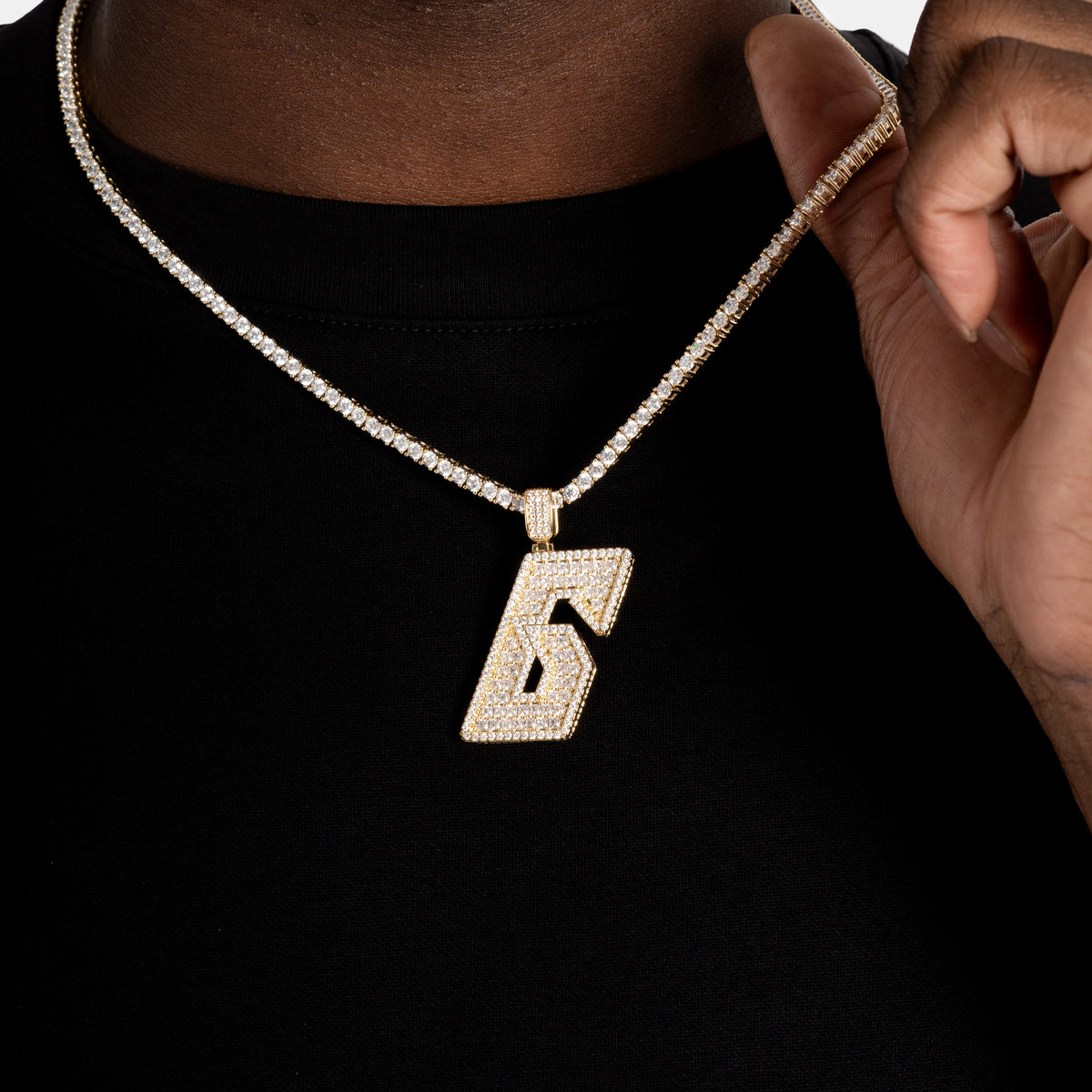 The 6 Pendant 18k Gold