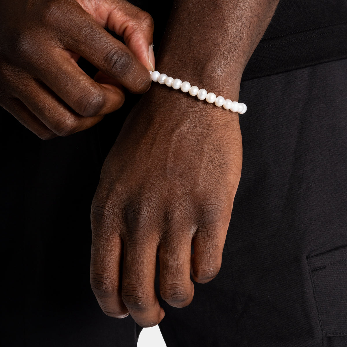 The Freshwater Pearl Bracelet