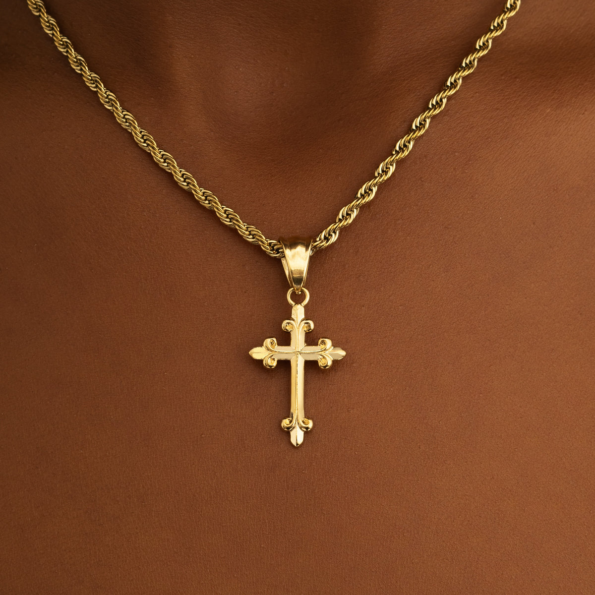 Floral Cross Pendant 18k Gold