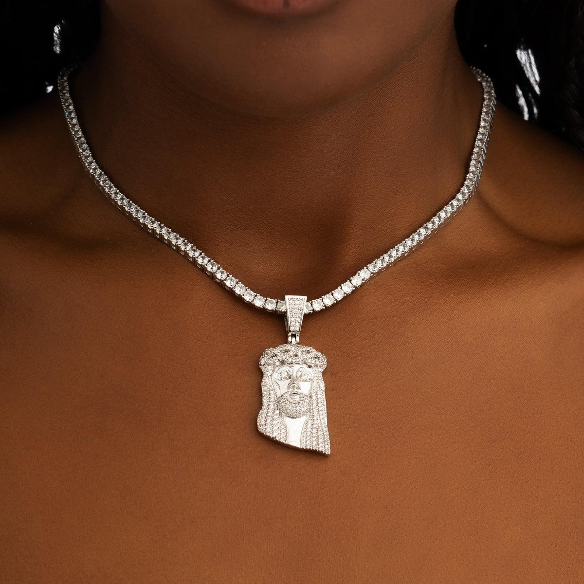 Micro Jesus Pendant White Gold