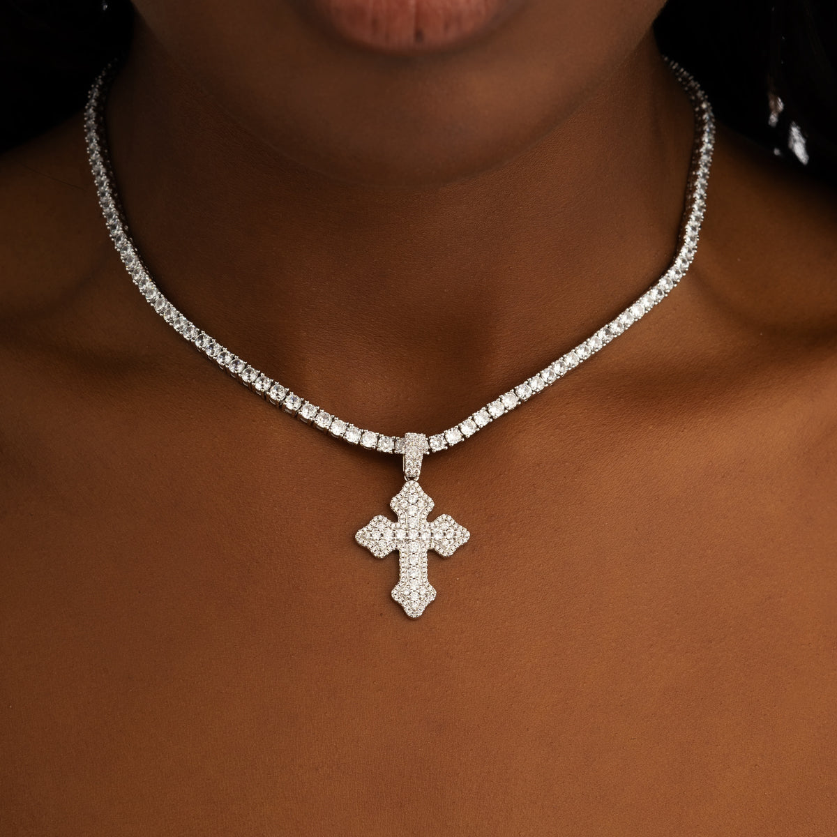 Clustered Micro Cross Pendant S925 Moissanite