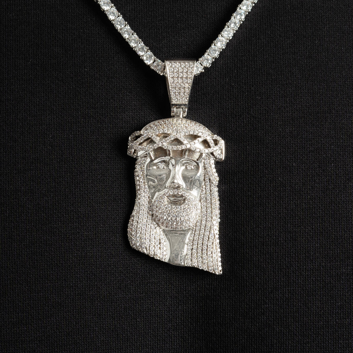 Jesus Pendant White Gold