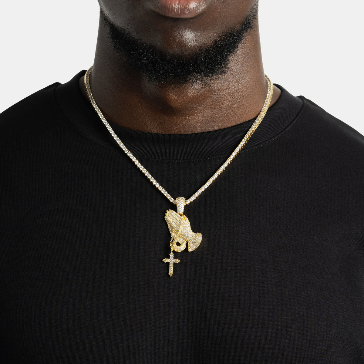 Iced Praying Hand Pendant 18k Gold