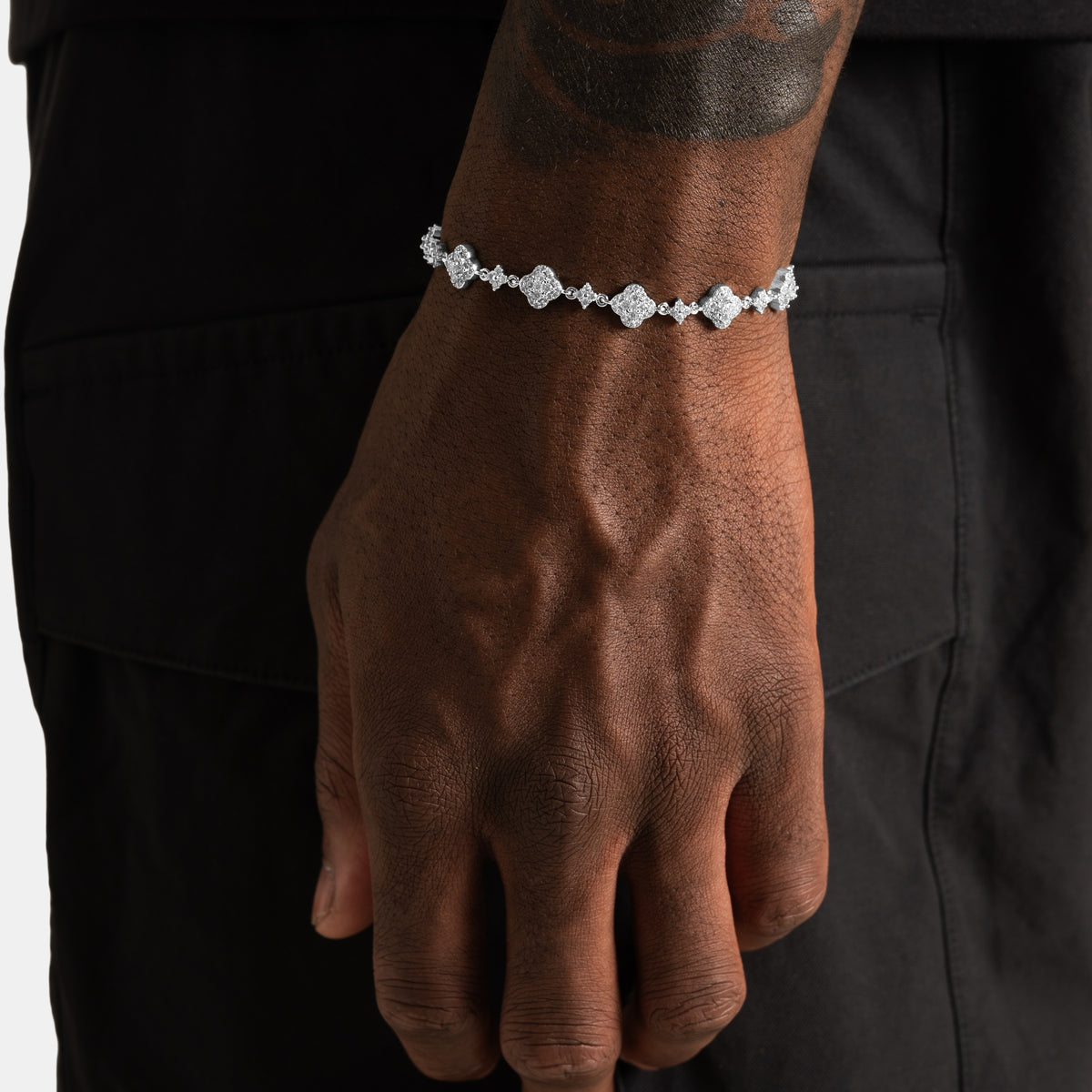 Glacier Clover Bracelet