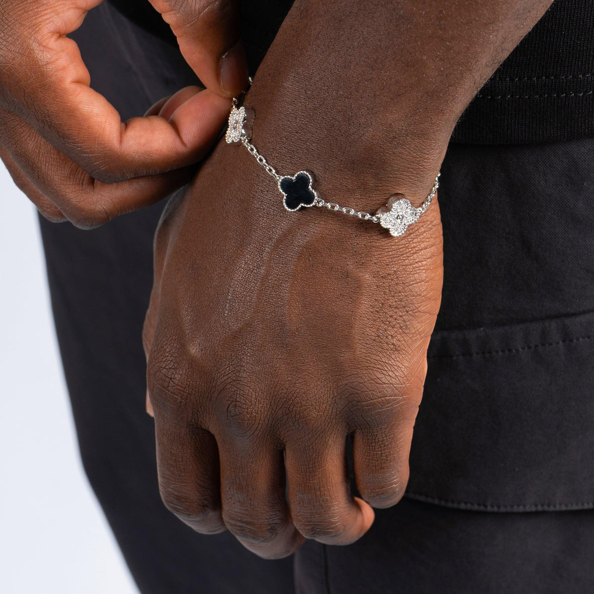 Moissanite Iced Black Clover Bracelet S925