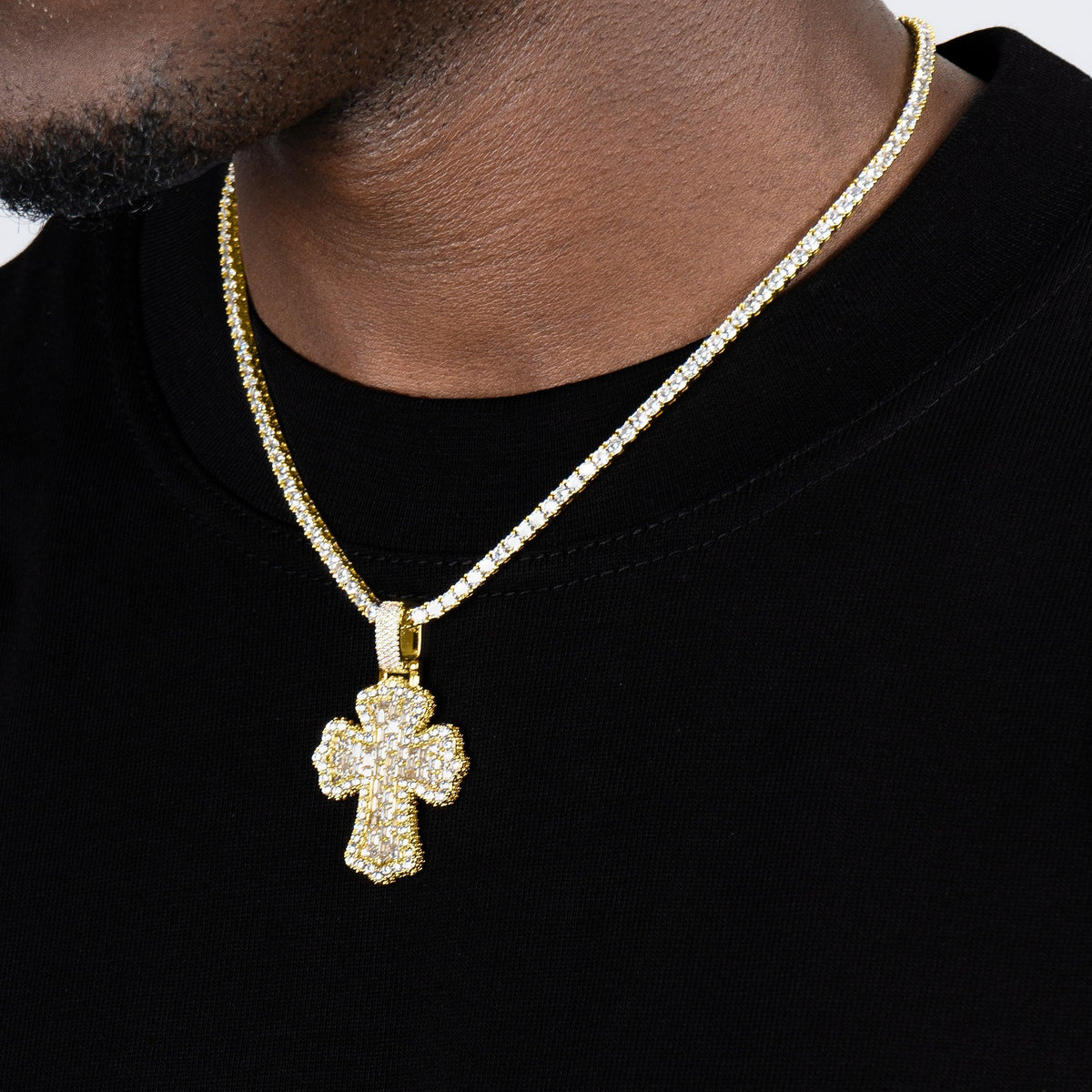 Baguette Cross Pendant 18k Gold