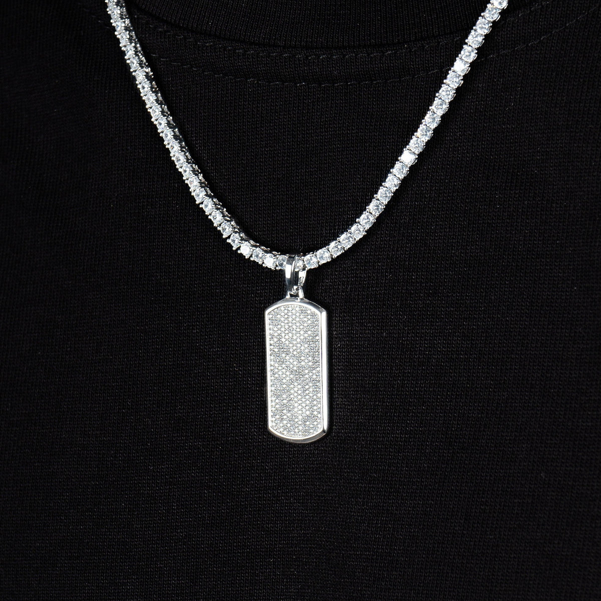 Dog Tag Pendant White Gold