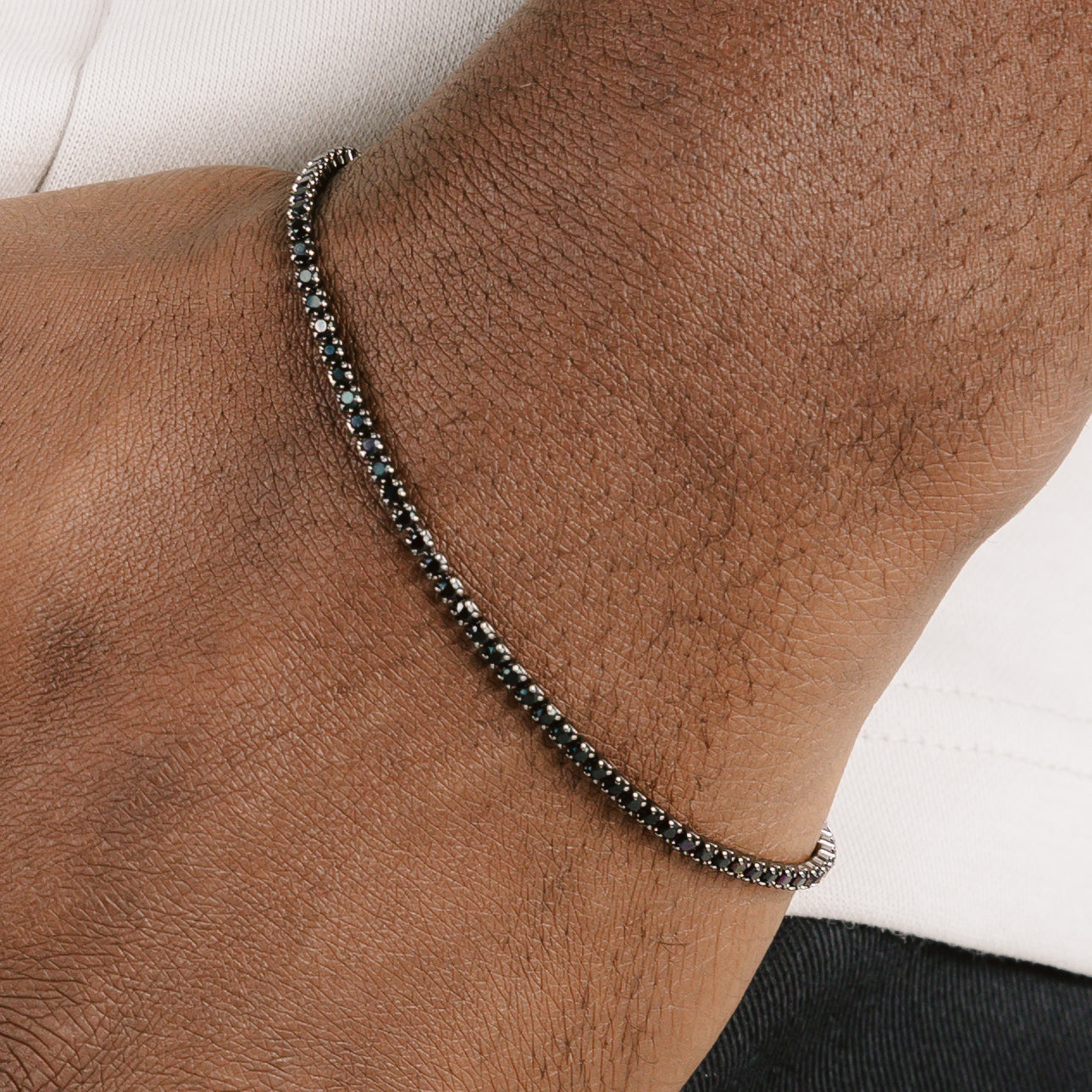 Carlton London Rhodium Plated With Black Bead Charm Bracelet – Carlton  London Online