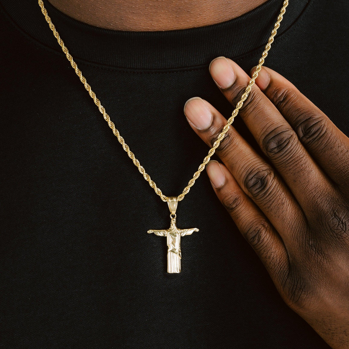 Christ The Redeemer Pendant Gold