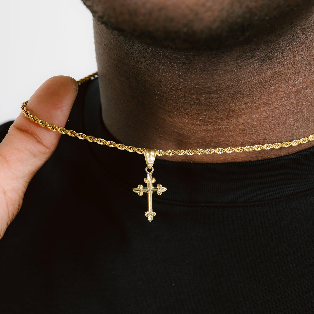 Floral Cross Pendant 18k Gold