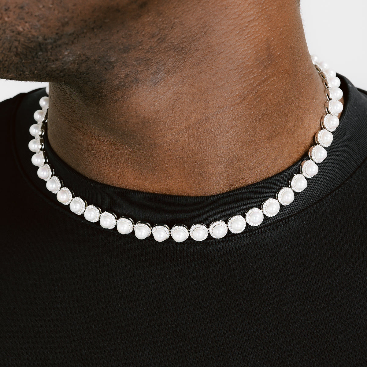 Clustered Pearl Chain White Gold