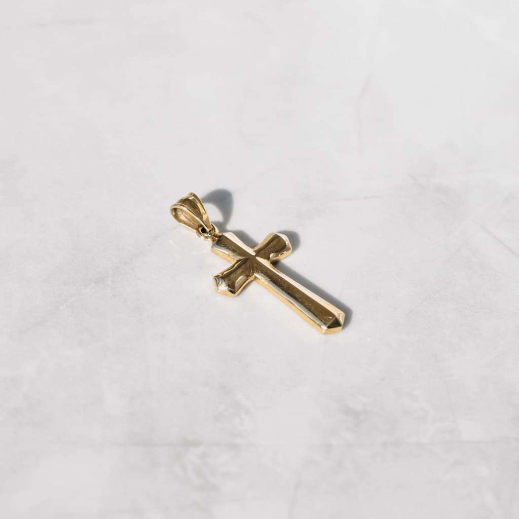 Byzantine Cross Pendant 18k Gold - 6IX ICE