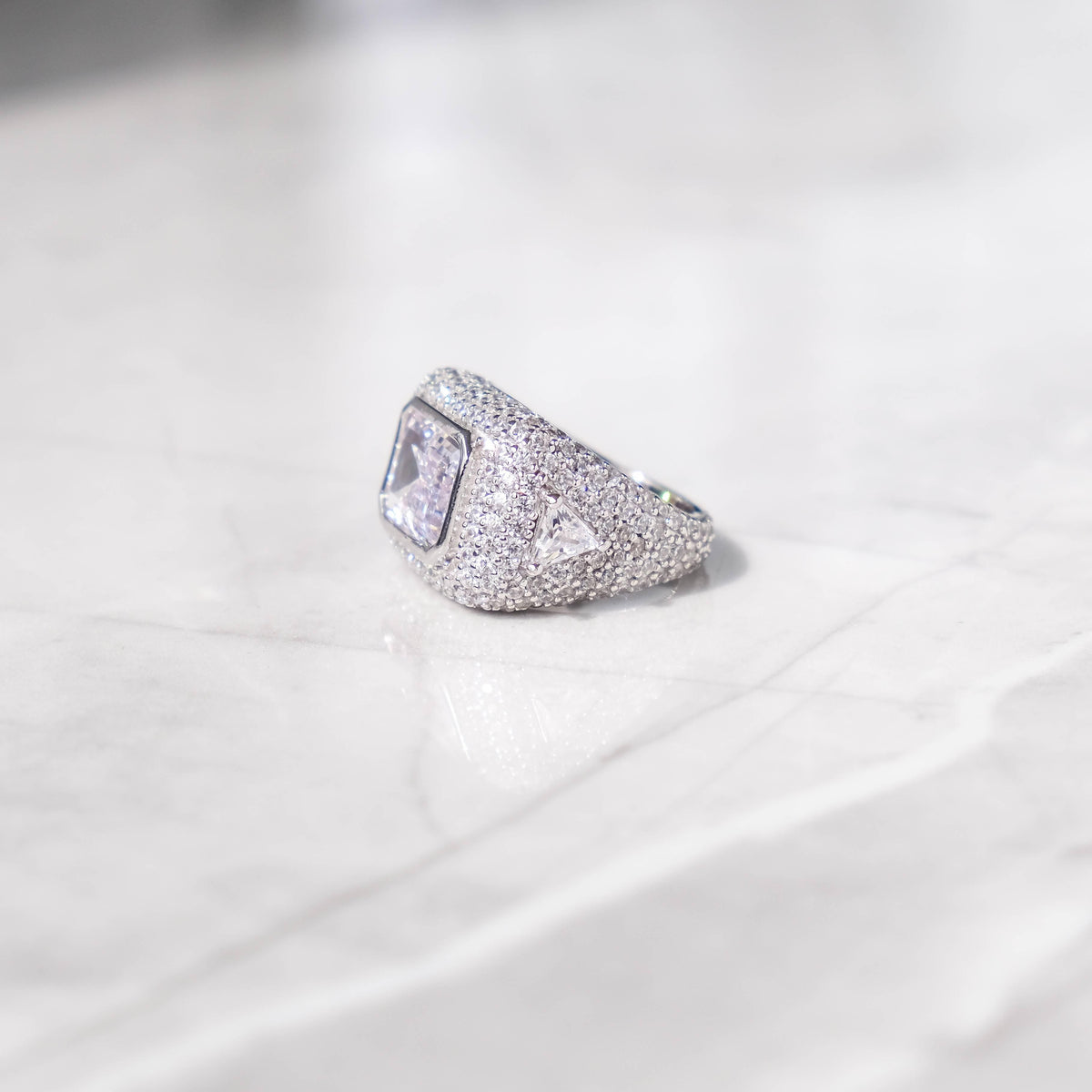 Emerald Cluster Ring White Gold