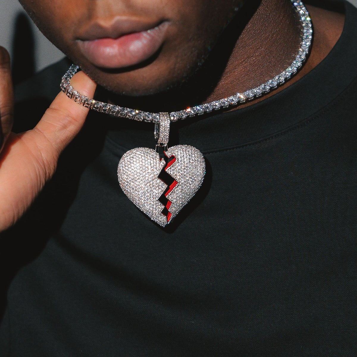 Broken heart pendant white gold Clearance