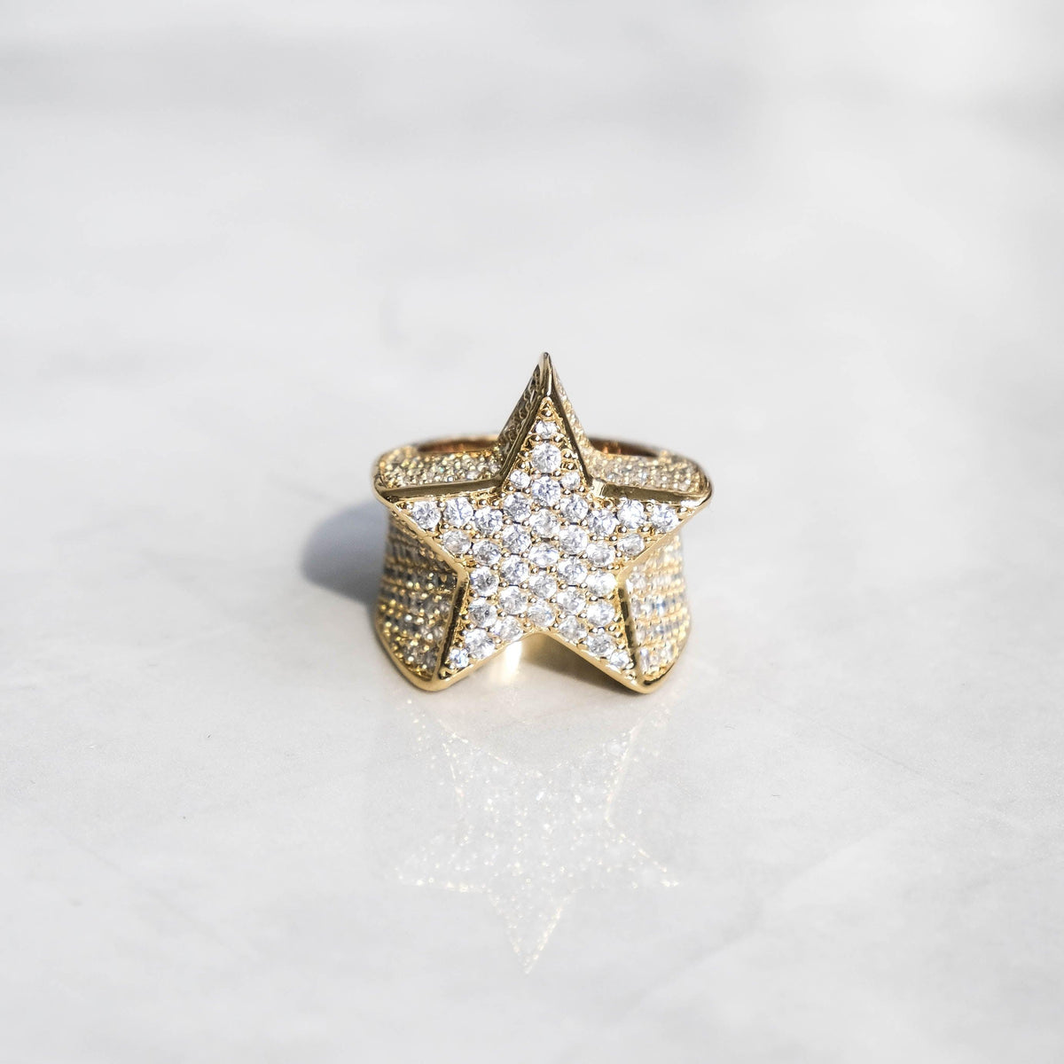 Iced Star Ring Gold