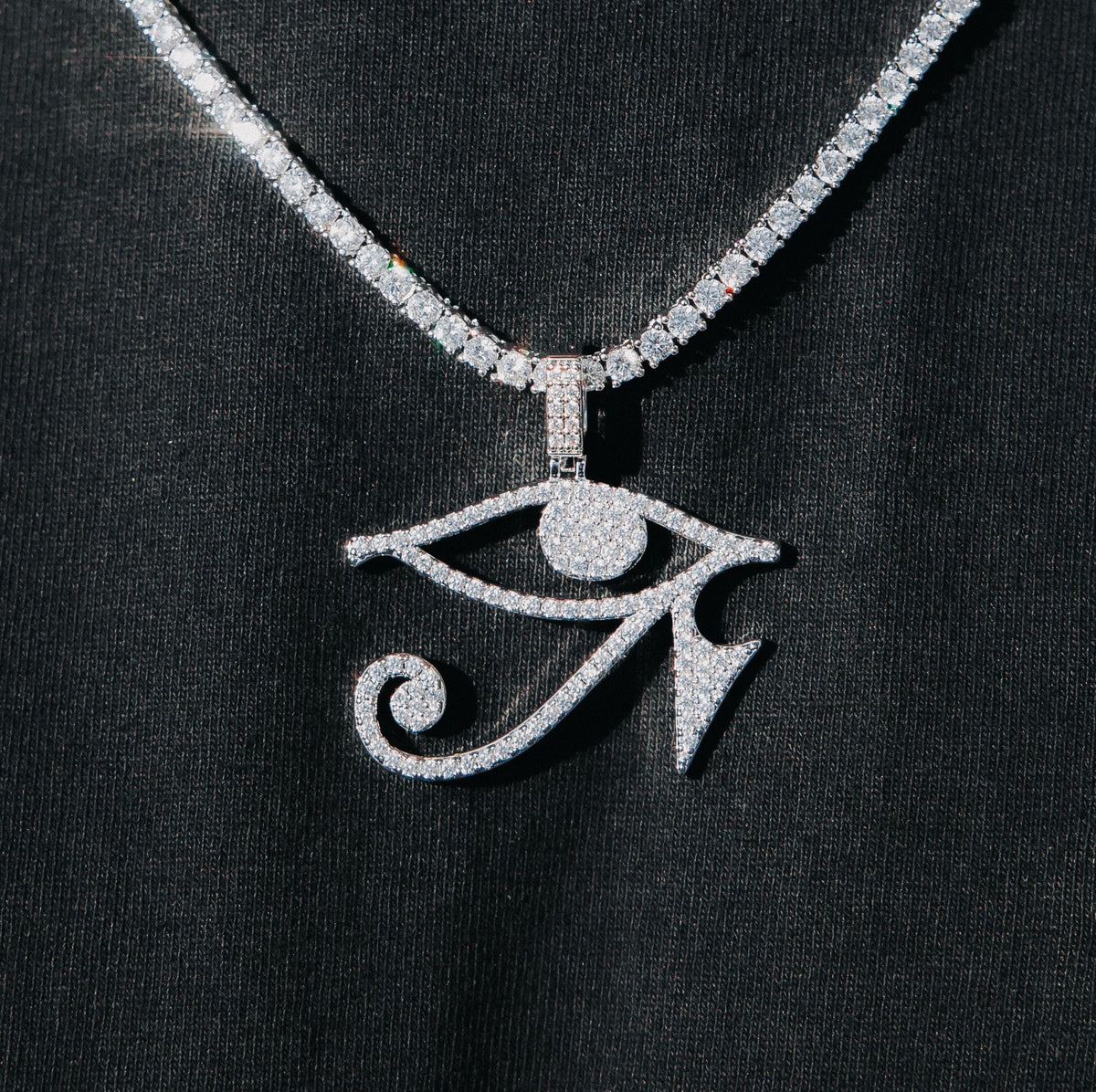 Eye of Horus Pendant S925 Moissanite